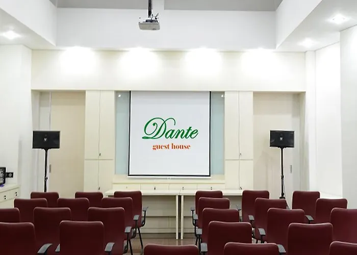 Hotel Dante Payangan
